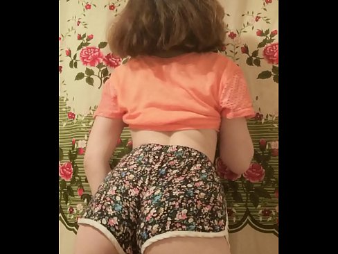 ❤️ Mwana wachinyamata wokongola akuvula kabudula wake pa kamera Zolaula zapakhomo pa ny.com-porn-mz.ru  ❌️❤